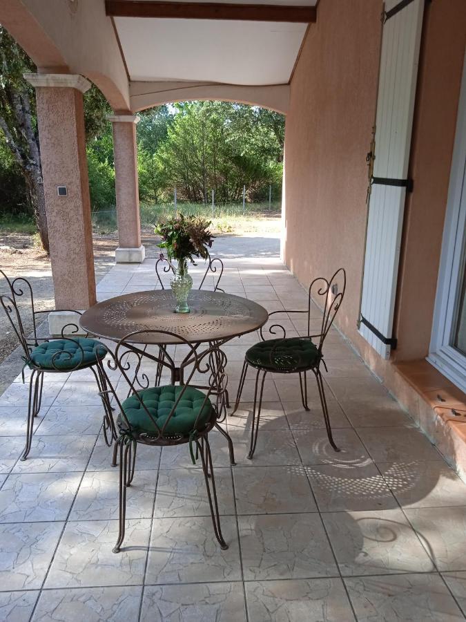 Chez Marie Bed & Breakfast Regusse Exterior photo